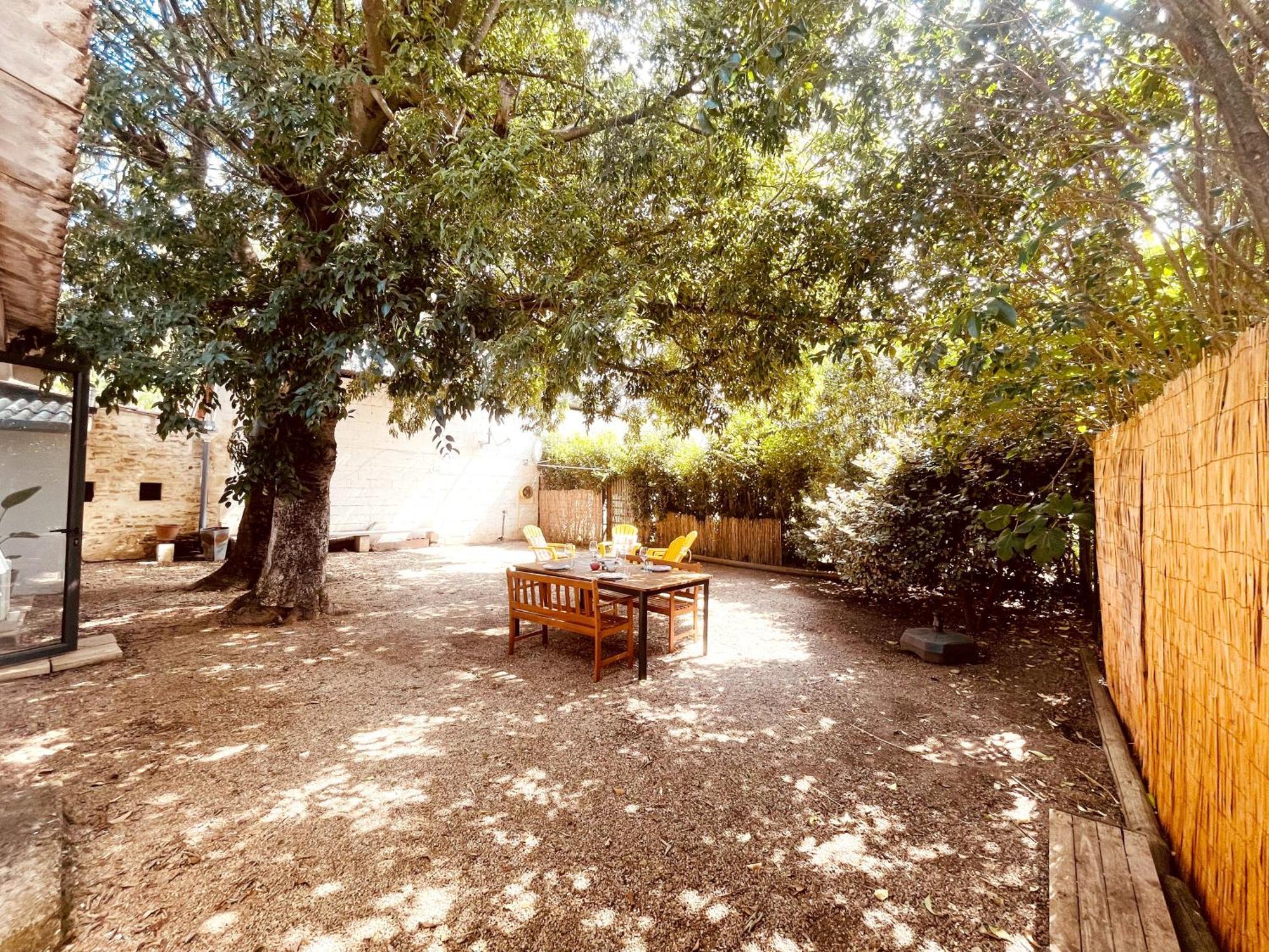 Le Patio, Jardin Privatif, Tennis Nîmes Eksteriør bilde